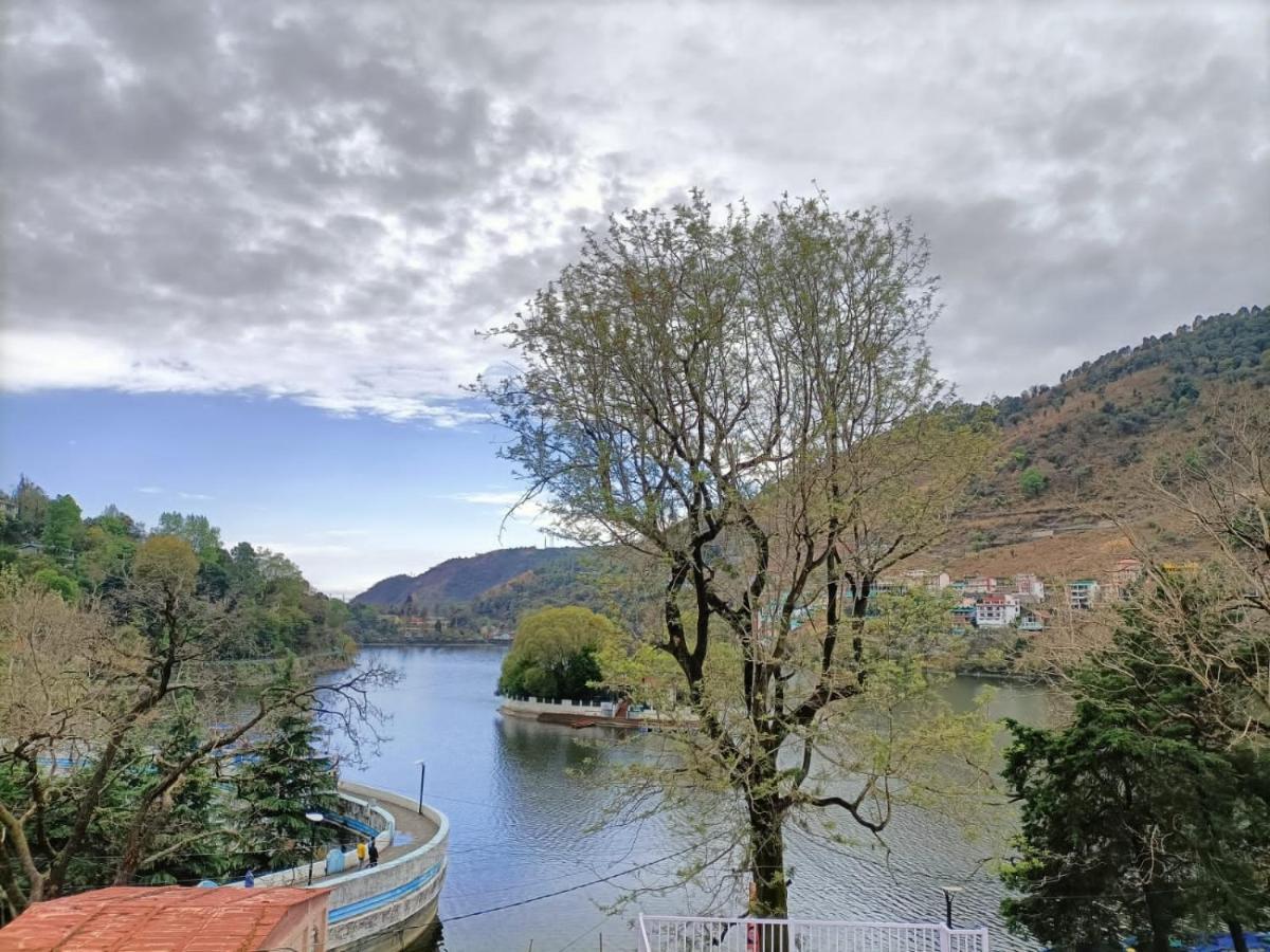 The Periwinkle Homestay Bhīm Tāl المظهر الخارجي الصورة