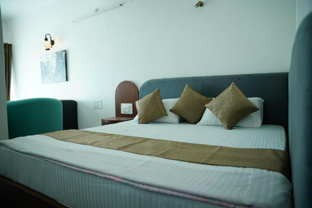 The Periwinkle Homestay Bhīm Tāl المظهر الخارجي الصورة