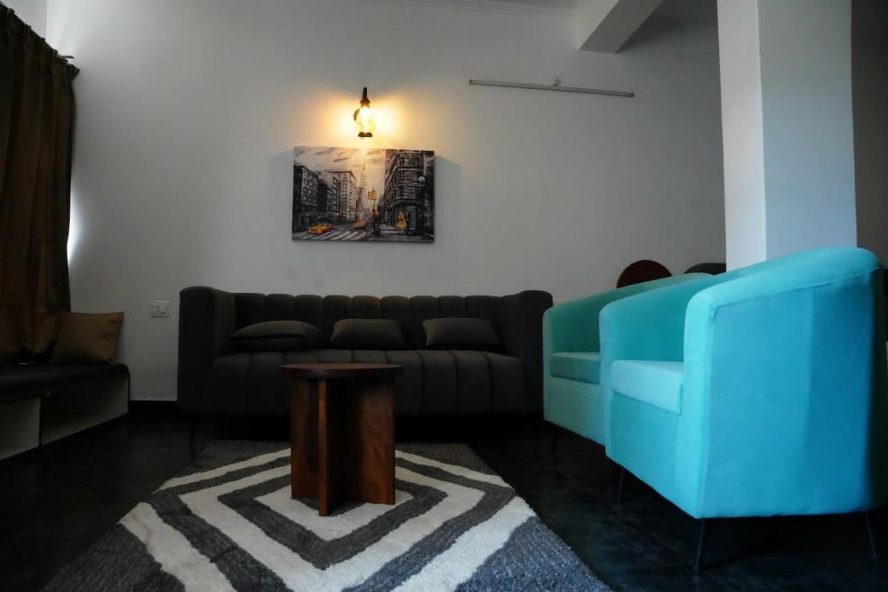 The Periwinkle Homestay Bhīm Tāl المظهر الخارجي الصورة