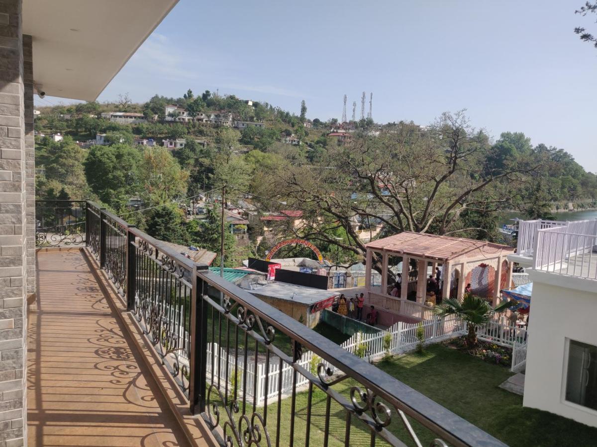 The Periwinkle Homestay Bhīm Tāl المظهر الخارجي الصورة