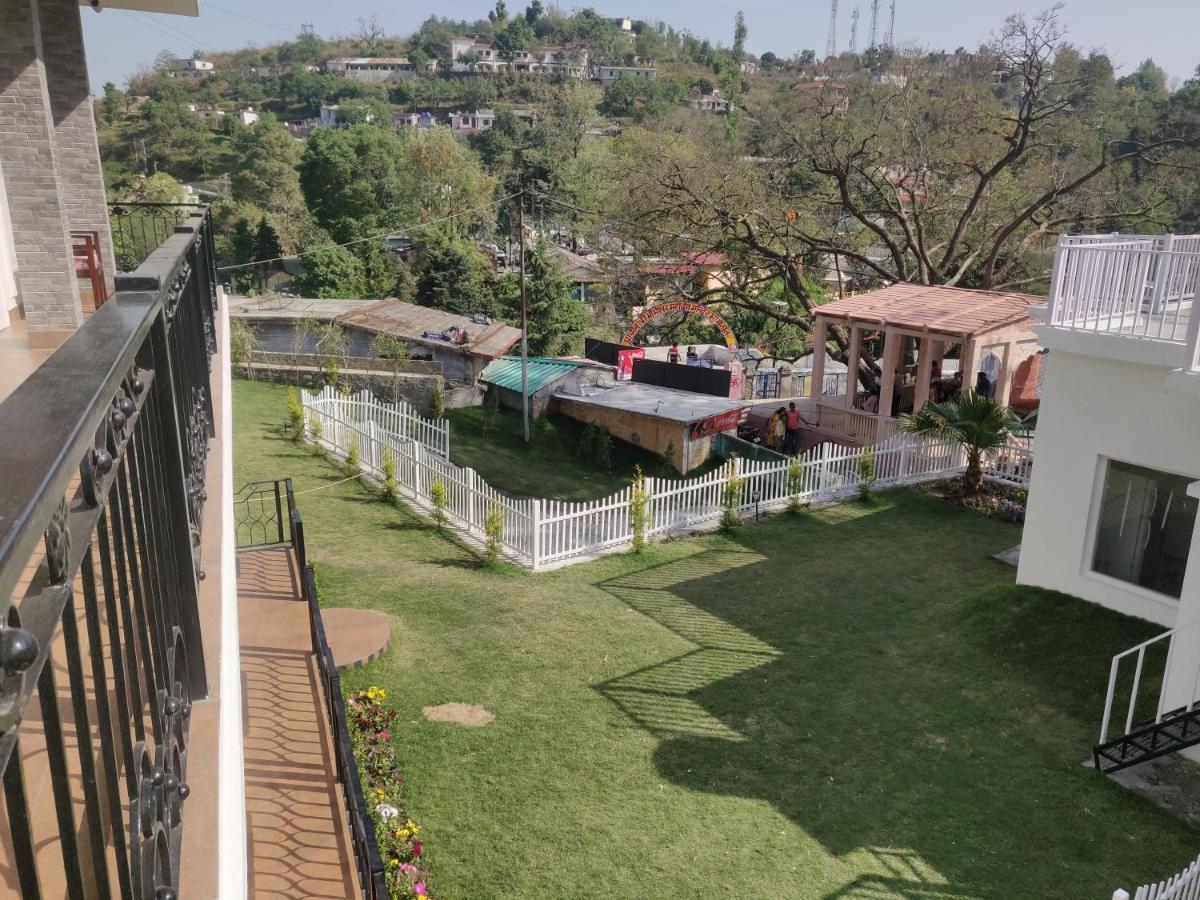 The Periwinkle Homestay Bhīm Tāl المظهر الخارجي الصورة