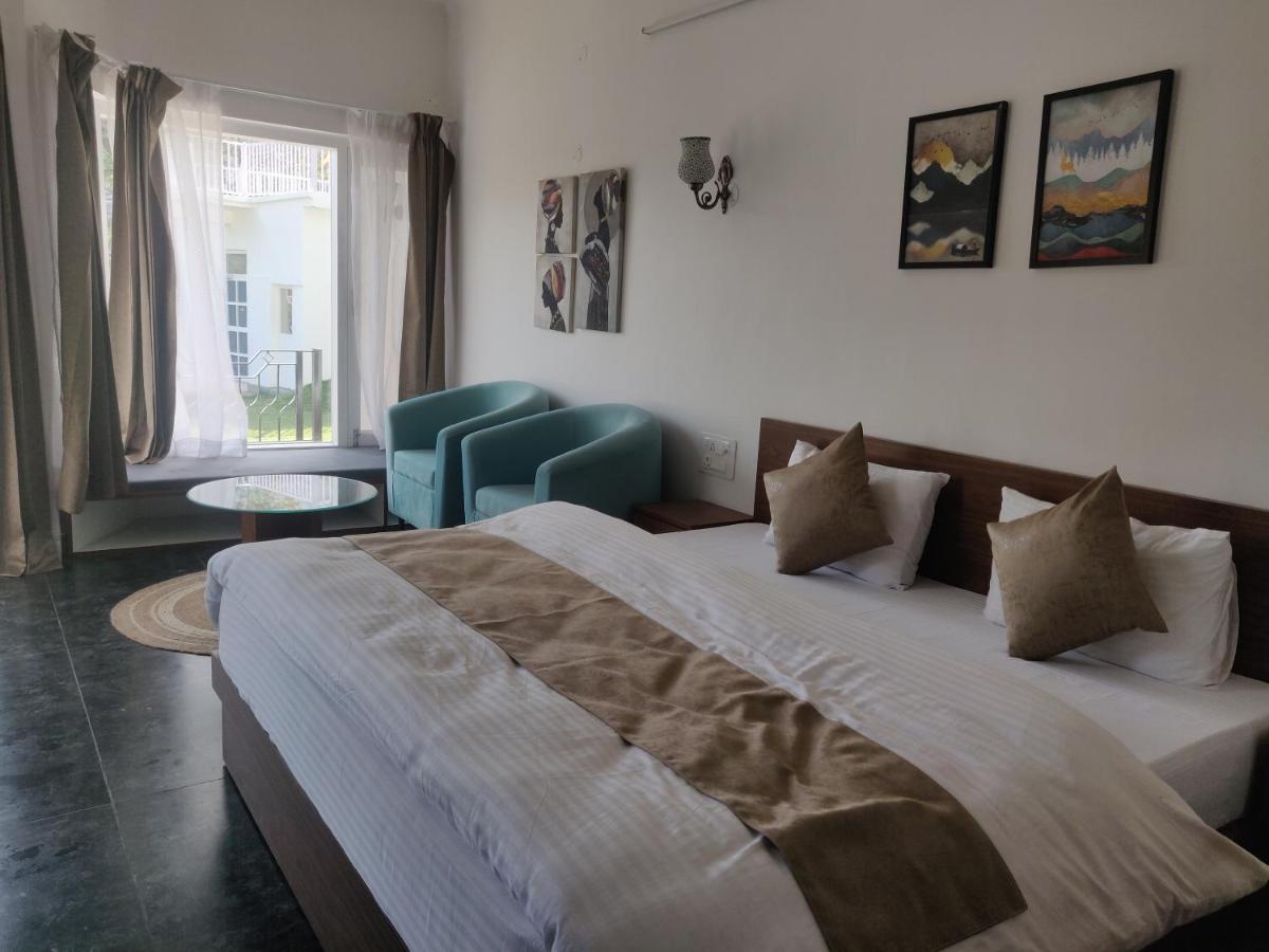 The Periwinkle Homestay Bhīm Tāl المظهر الخارجي الصورة